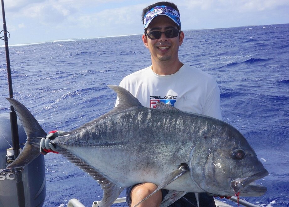 How to Catch Giant Trevally (Ulua) - Tips for Fishing for Giant Trevally  (Ulua)